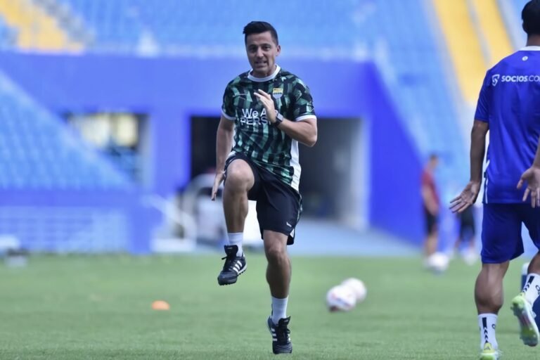 Persib Bandung Rancang Program Latihan Mandiri Selama Masa Libur