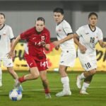 Tentu! Berikut adalah beberapa alternatif judul untuk "Mochizuki: Isa Warps Bisa Tampil Lebih Baik":

1. "Mochizuki: Potensi Isa Warps untuk Berkembang"
2. "Mochizuki: Meningkatnya Performa Isa Warps"
3. "Mochizuki: Isa Warps dan Kesempatan untuk Berbenah"
4. "Mochizuki: Memaksimalkan Kemampuan Isa Warps"
5. "Mochizuki: Strategi Isa Warps untuk Penampilan yang Lebih Baik"
6. "Mochizuki: Perjalanan Isa Warps Menuju Kinerja Optimal"
7. "Mochizuki: Kesempatan Isa Warps untuk Tampil Lebih Gemilang"

Semoga salah satu dari judul ini cocok untuk kebutuhan Anda!