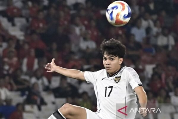 Victor Dethan Rayakan Kemenangan Tipis Melawan Filipina
